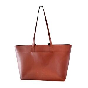 Madewell Women's The Zip-Top Essential Tote in Leather